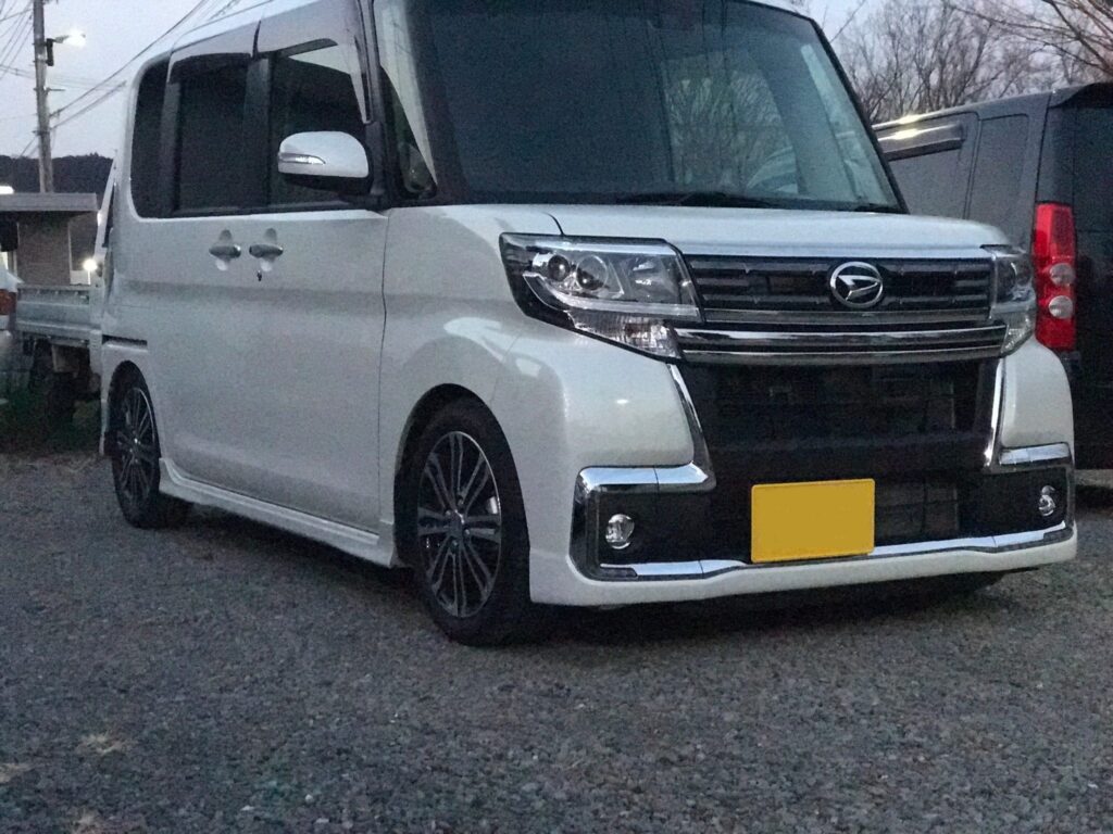車高調ラッシュです。タントへ取り付けしました。
